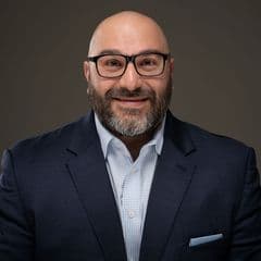 Daniel Khoshtinat